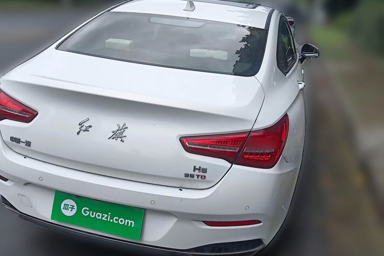 Used Hongqi H5 2020 1.8T Automatic Smart Connect Flagship Edition Rear Right 45 Deg