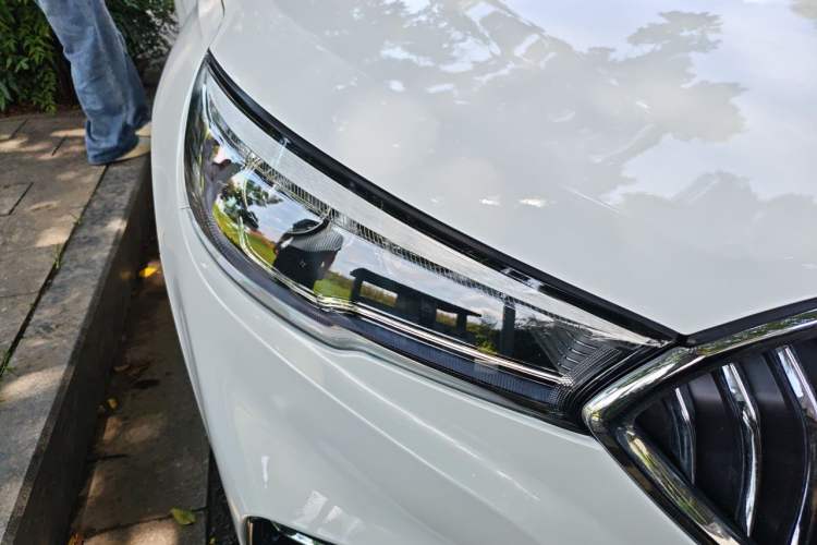 Used Hongqi H5 2020 1.5T DCT Flagship Edition Right Front Headlight