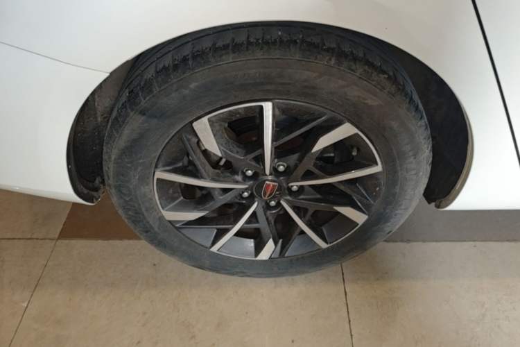 Used Hongqi H5 2020 1.5T DCT Flagship Edition Right Rear Wheel Hub