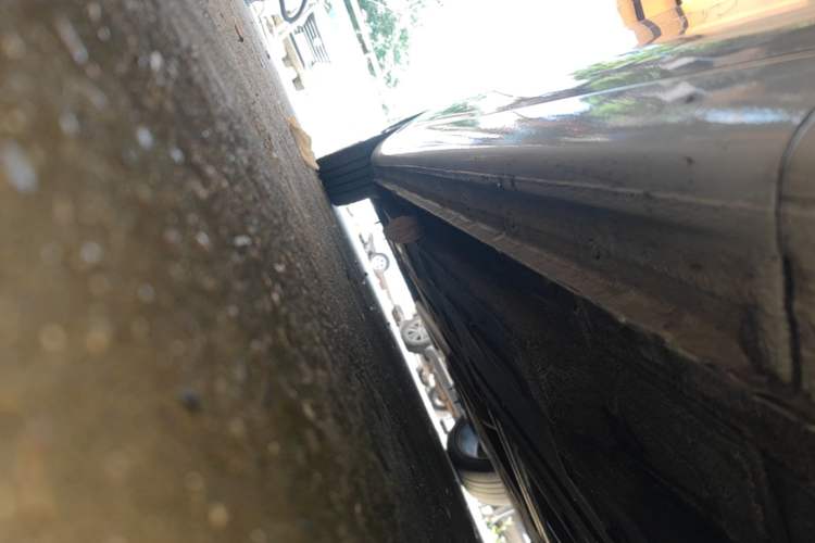 Used Hongqi H5 2020 1.8T Automatic Smart Connect Flagship Edition Right Side Sill