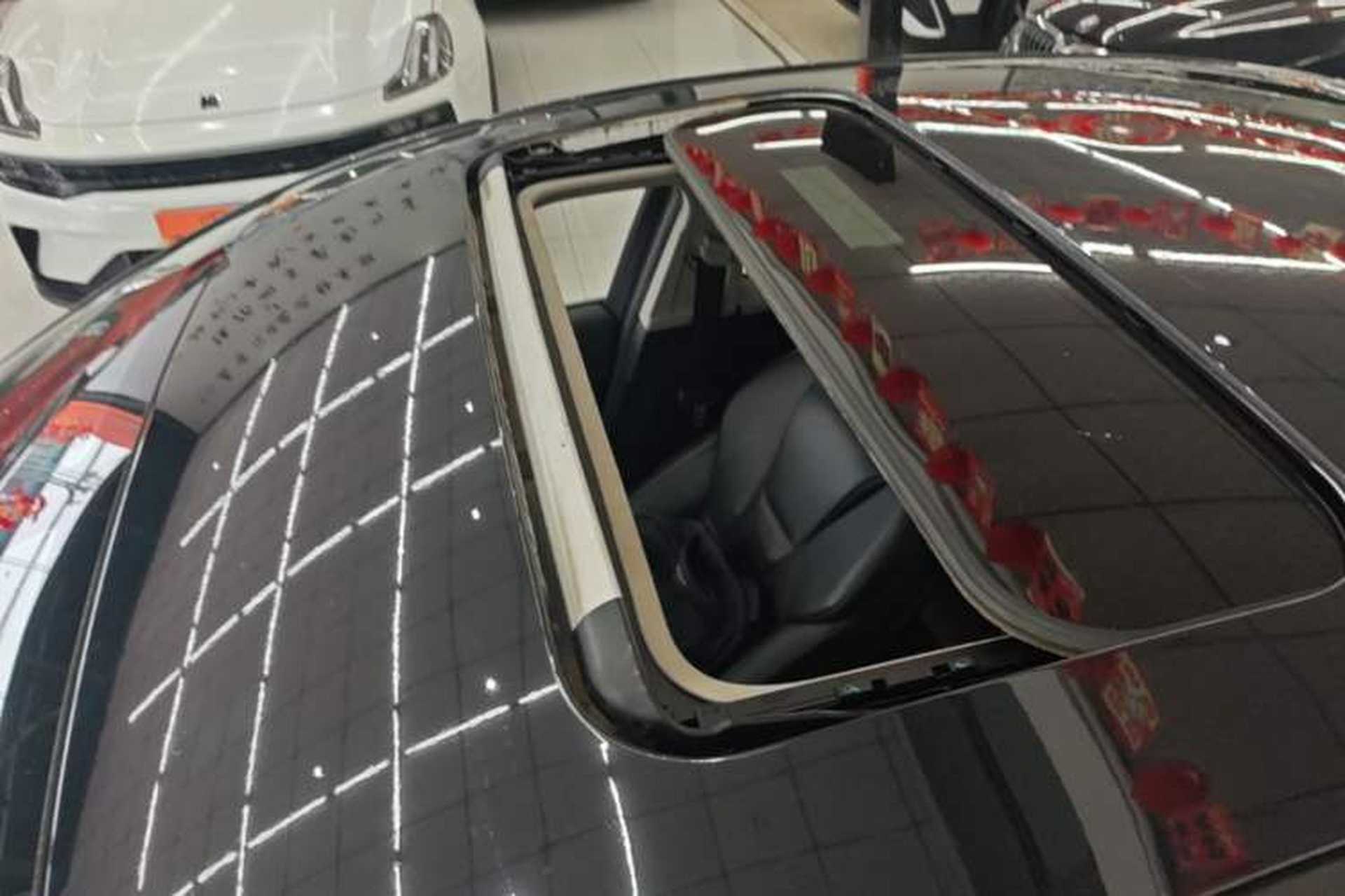 Used Hongqi H5 2020 1.5T DCT Flagship Edition Roof