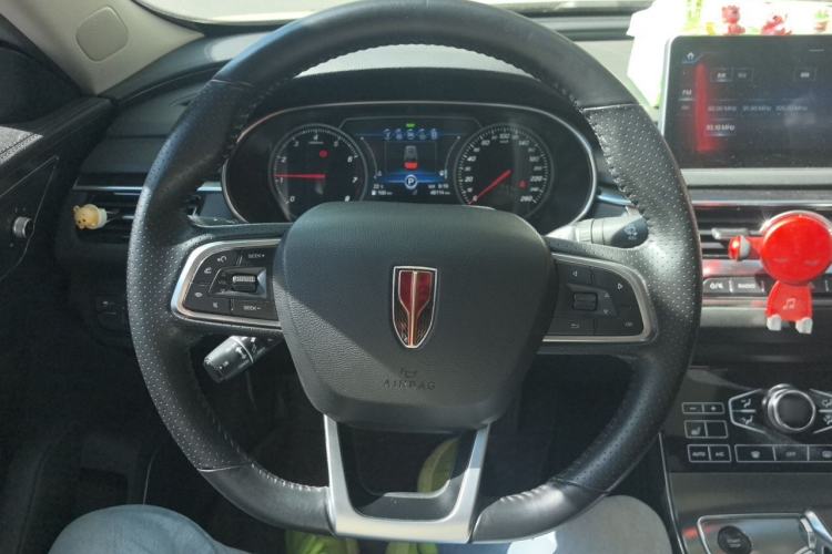 Used Hongqi H5 2020 1.8T Automatic Smart Connect Flagship Edition Steering Wheel
