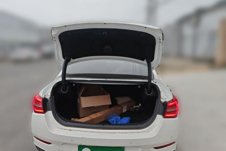 Used Hongqi H5 2020 1.5T DCT Flagship Edition Trunk