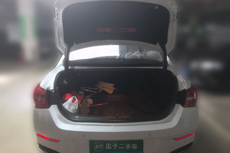 Used Hongqi H5 2020 1.8T Automatic Smart Connect Flagship Edition Trunk