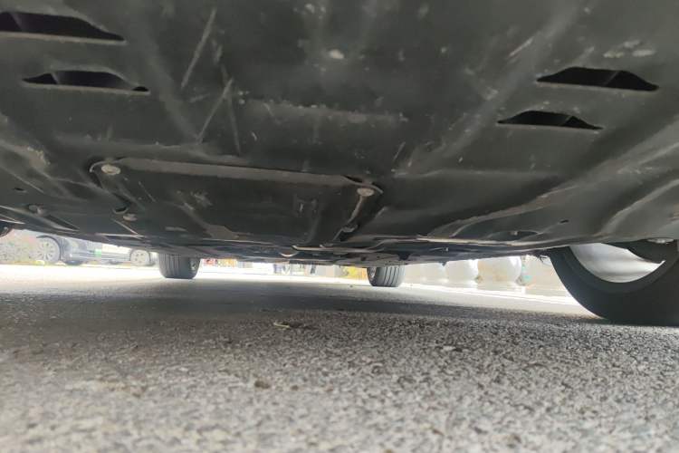 Used Hongqi H5 2020 1.8T Automatic Smart Connect Flagship Edition Chassis Front