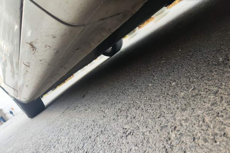 Used Hongqi H5 2020 1.8T Automatic Smart Connect Flagship Edition Chassis Front Right