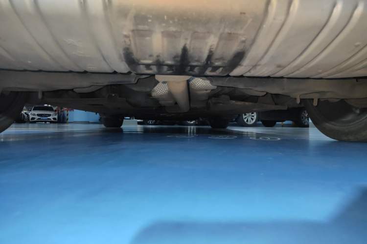 Used Hongqi H5 2020 1.8T Automatic Smart Connect Flagship Edition Chassis Rear