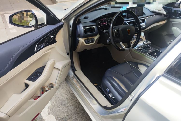 Used Hongqi H5 2020 1.8T Automatic Smart Connect Flagship Edition Driver Seat
