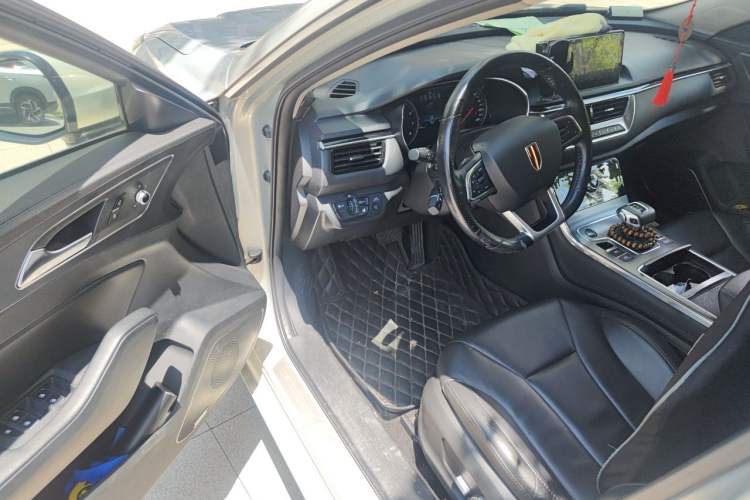 Used Hongqi H5 2020 1.8T Automatic Smart Connect Flagship Edition Driver Seat