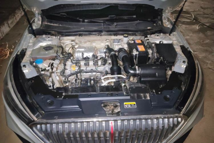 Used Hongqi H5 2020 1.5T DCT Flagship Edition Engine Bay