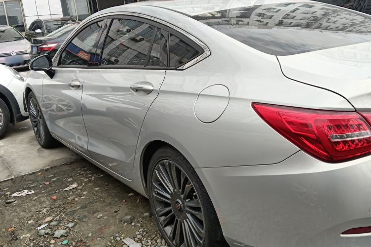 Used Hongqi H5 2020 1.8T Automatic Smart Connect Flagship Edition Exterior 3