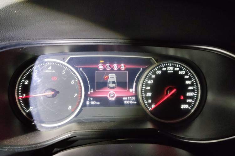 Used Hongqi H5 2020 1.5T DCT Flagship Edition Instrument Cluster