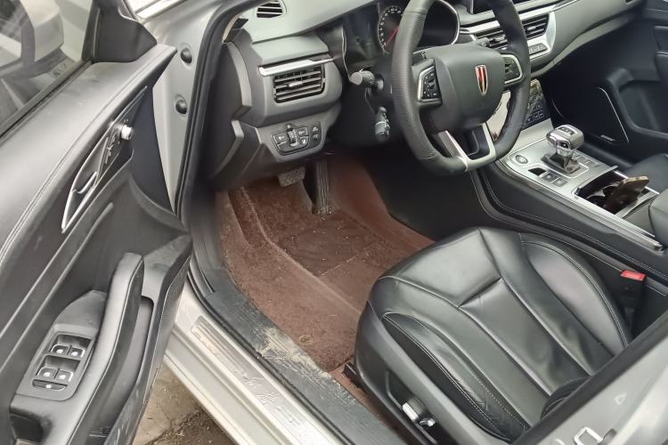 Used Hongqi H5 2020 1.8T Automatic Smart Connect Flagship Edition Interior 3
