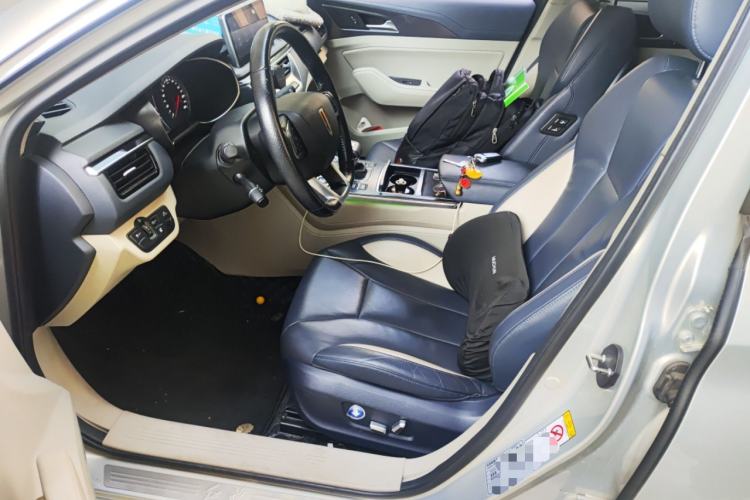 Used Hongqi H5 2020 1.8T Automatic Smart Connect Flagship Edition Left Front Seat