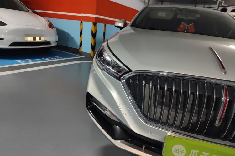 Used Hongqi H5 2020 1.8T Automatic Smart Connect Flagship Edition Right Front Headlight