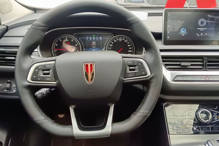Used Hongqi H5 2020 1.8T Automatic Smart Connect Flagship Edition Steering Wheel