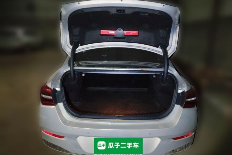Used Hongqi H5 2020 1.5T DCT Flagship Edition Trunk