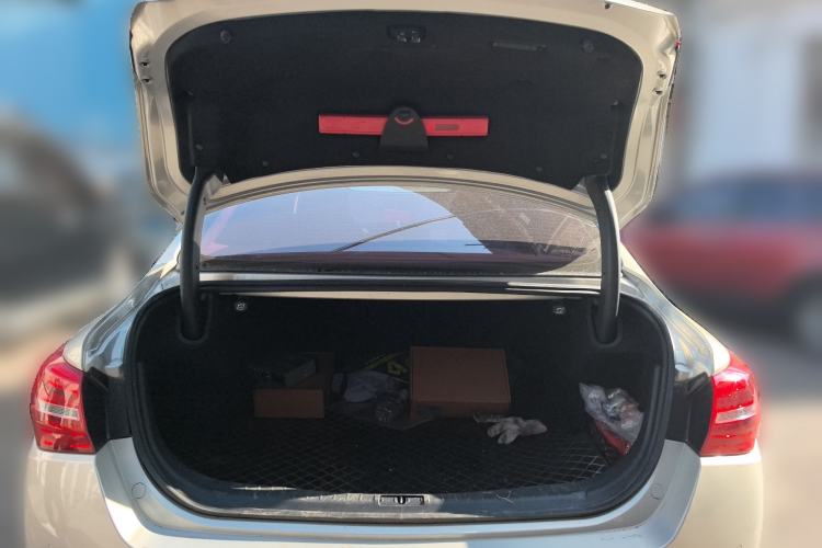 Used Hongqi H5 2020 1.5T DCT Flagship Edition Trunk