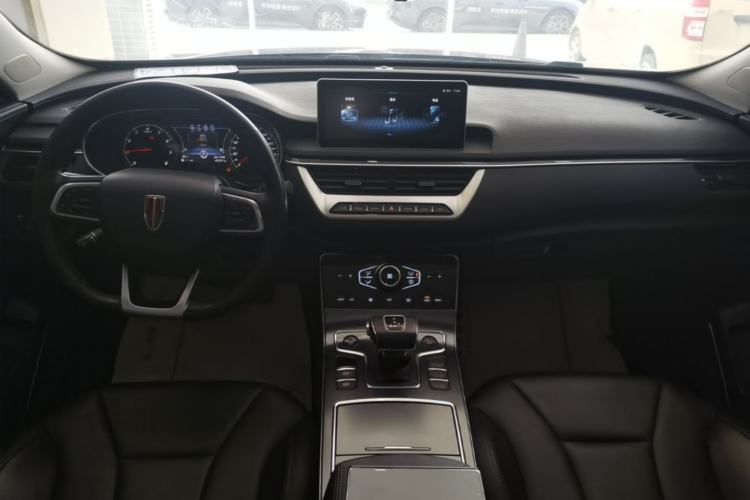Used Hongqi H5 2022 Classic Model Facelift 1.5T DCT Qiyun Edition Center Console