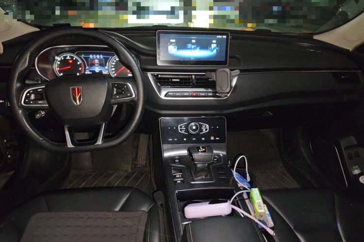 Used Hongqi H5 2022 Classic Model Facelift 1.5T DCT Qiyun Edition Center Console
