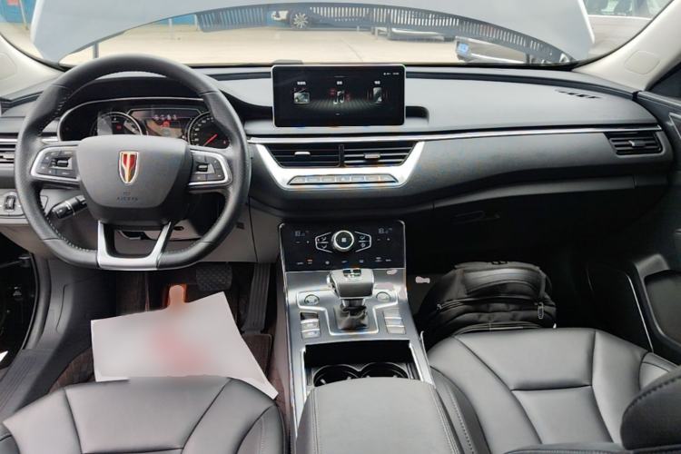 Used Hongqi H5 2022 Classic Model Facelift 1.5T DCT Qiyun Edition Center Console