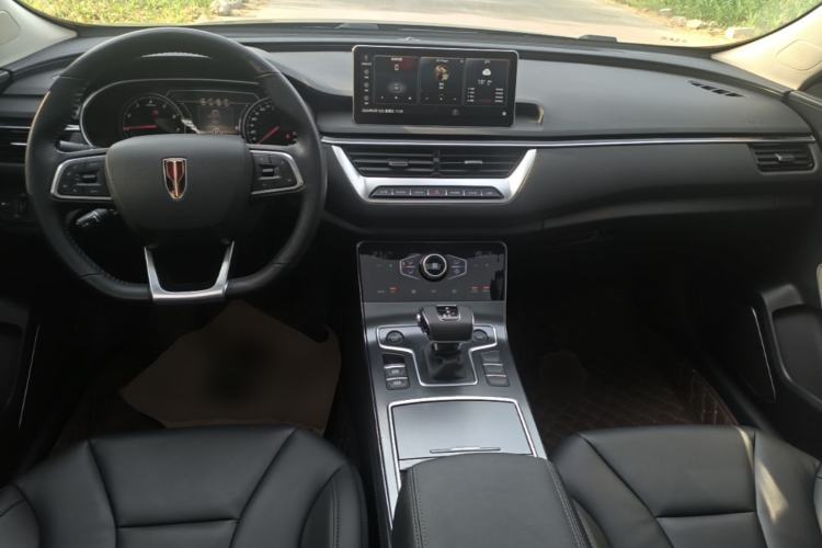 Used Hongqi H5 2022 Classic Model Facelift 1.5T DCT Qiyun Edition Center Console