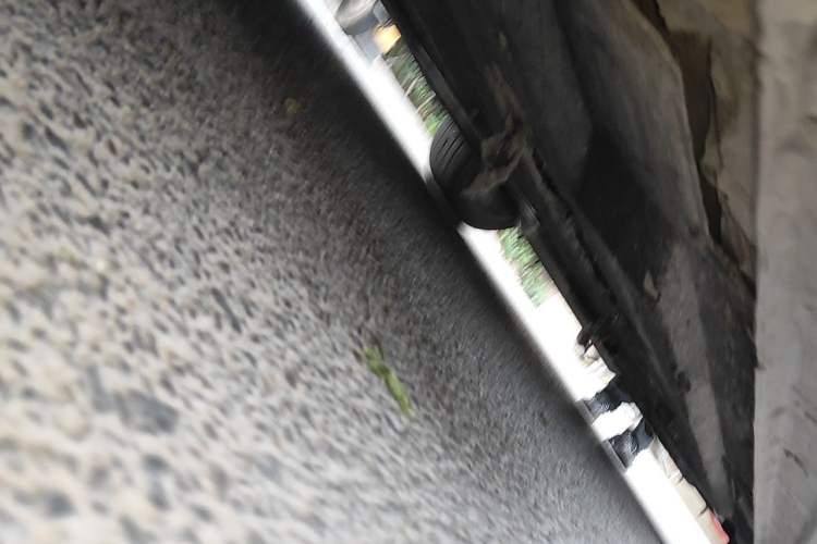 Used Hongqi H5 2022 Classic Model Facelift 1.8T Automatic Smart Connect Flagship Edition Chassis Front Left