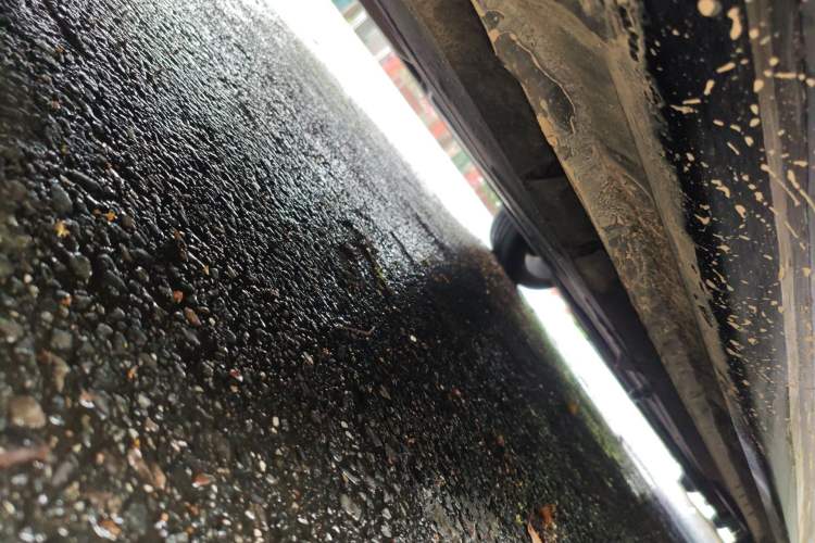 Used Hongqi H5 2022 Classic Model 1.8T Automatic Smart Connect Flagship Edition Chassis Rear Right