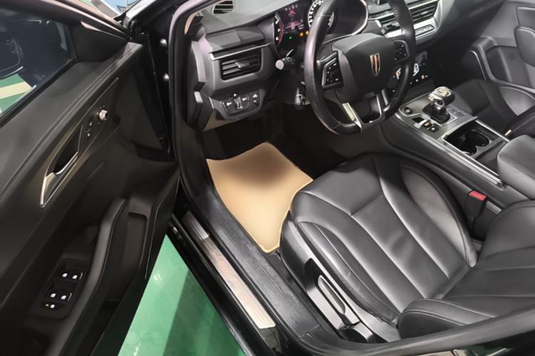 Used Hongqi H5 2022 Classic Model 1.5T DCT Flagship Edition Driver Seat