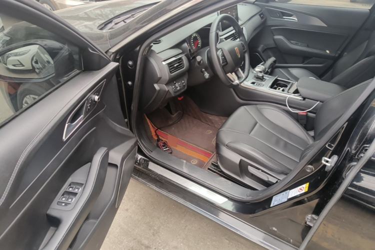Used Hongqi H5 2022 Classic Model Facelift 1.5T DCT Qiyun Edition Driver Seat