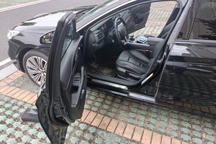 Used Hongqi H5 2022 Classic Model Facelift 1.5T DCT Qiyun Edition Driver Seat