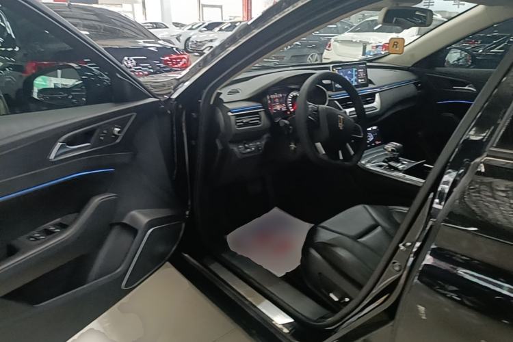 Used Hongqi H5 2022 Classic Model Facelift 1.8T Automatic Smart Connect Flagship Edition Driver Seat
