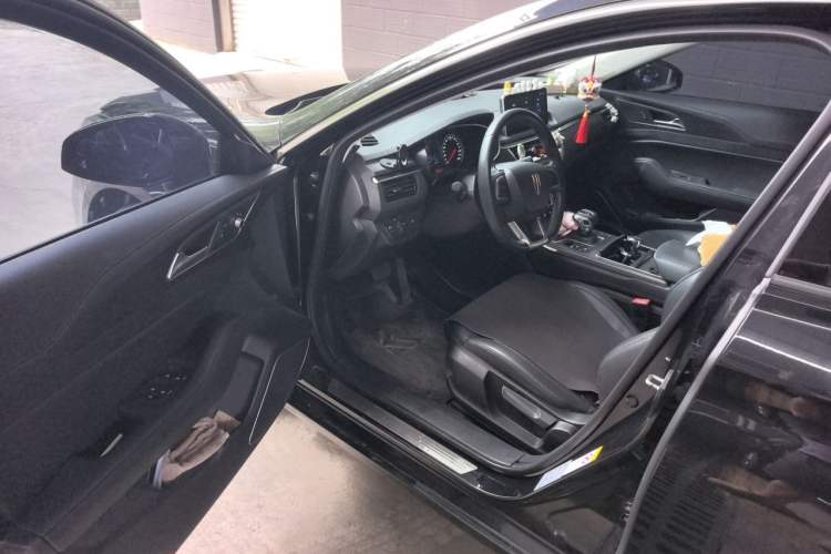 Used Hongqi H5 2022 Classic Model Facelift 1.5T DCT Qiyun Edition Driver Seat
