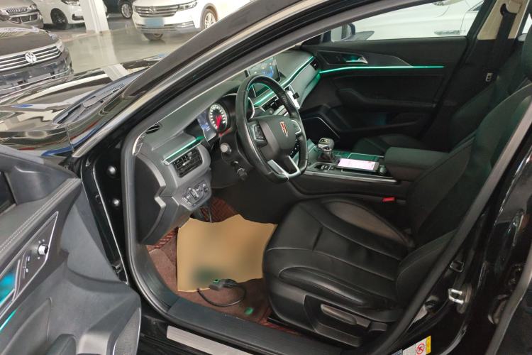 Used Hongqi H5 2022 Classic Model Facelift 1.5T DCT Qiyun Edition Driver Seat