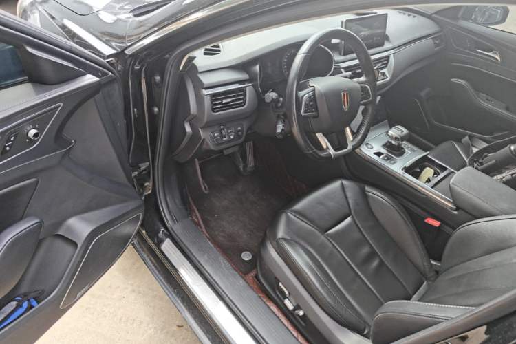 Used Hongqi H5 2022 Classic Model Facelift 1.8T Automatic Smart Connect Flagship Edition Driver Seat