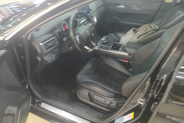 Used Hongqi H5 2022 Classic Model Facelift 1.5T DCT Qiyun Edition Driver Seat