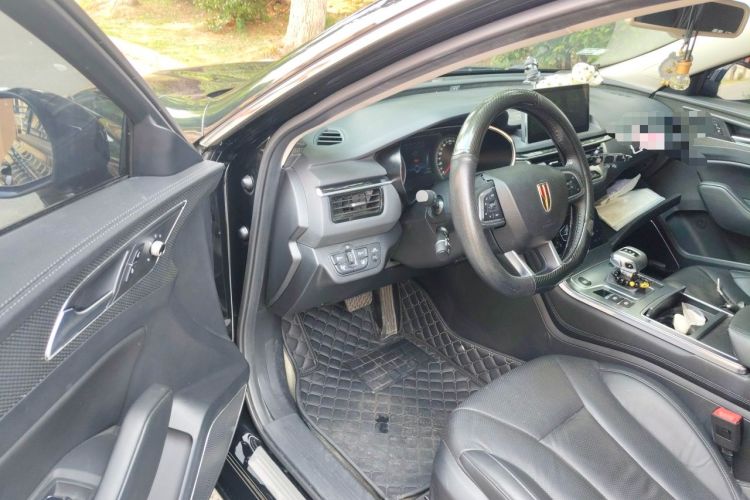 Used Hongqi H5 2022 Classic Model 1.8T Automatic Smart Connect Flagship Edition Driver Seat