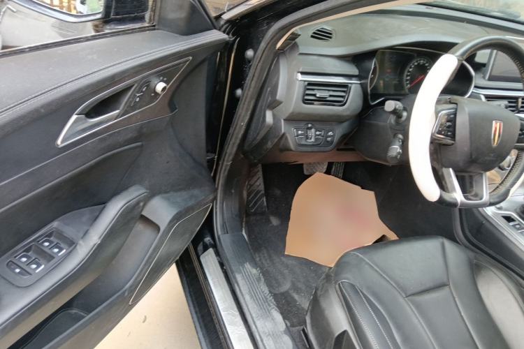 Used Hongqi H5 2022 Classic Model 1.5T DCT Flagship Edition Driver Seat