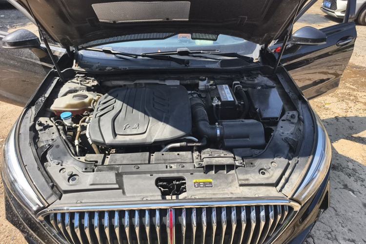 Used Hongqi H5 2022 Classic Model Facelift 1.5T DCT Qiyun Edition Engine Bay