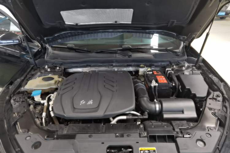 Used Hongqi H5 2022 Classic Model 1.5T DCT Flagship Edition Engine Bay