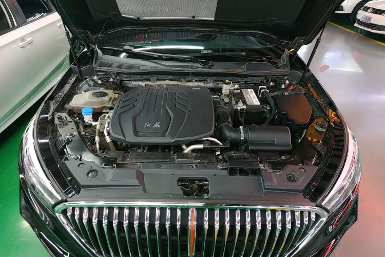 Used Hongqi H5 2022 Classic Model 1.5T DCT Flagship Edition Engine Bay