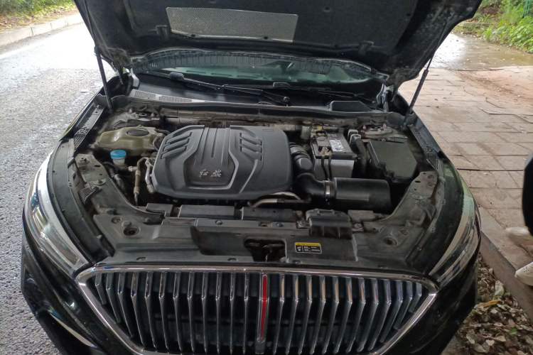 Used Hongqi H5 2022 Classic Model 1.5T DCT Flagship Edition Engine Bay