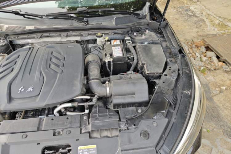 Used Hongqi H5 2022 Classic Model Facelift 1.5T DCT Qiyun Edition Engine Bay Left