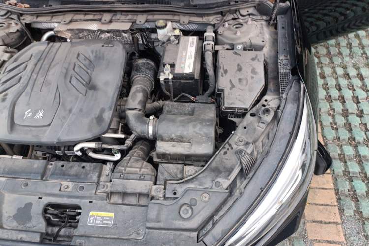 Used Hongqi H5 2022 Classic Model Facelift 1.5T DCT Qiyun Edition Engine Bay Left