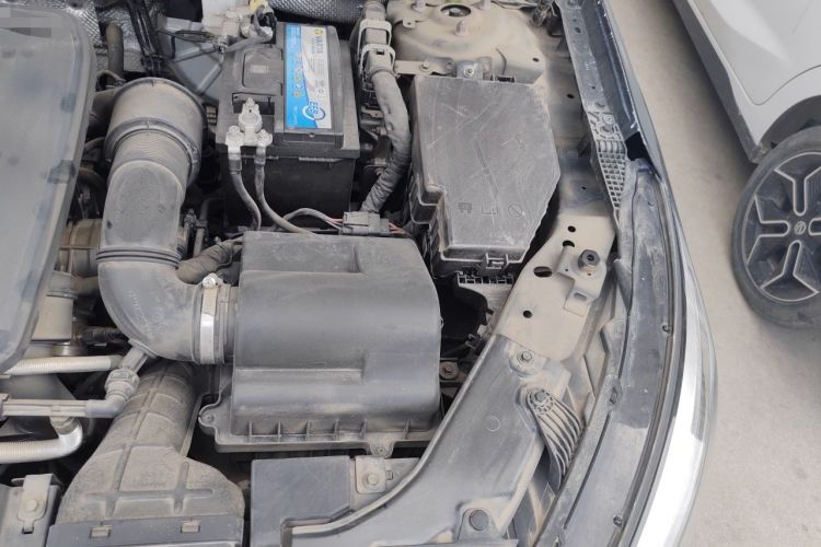 Used Hongqi H5 2022 Classic Model Facelift 1.5T DCT Qiyun Edition Engine Bay Left