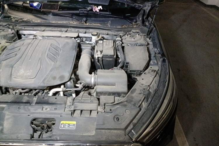 Used Hongqi H5 2022 Classic Model Facelift 1.8T Automatic Smart Connect Flagship Edition Engine Bay Left