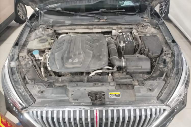 Used Hongqi H5 2022 Classic Model Facelift 1.5T DCT Qiyun Edition Engine Bay