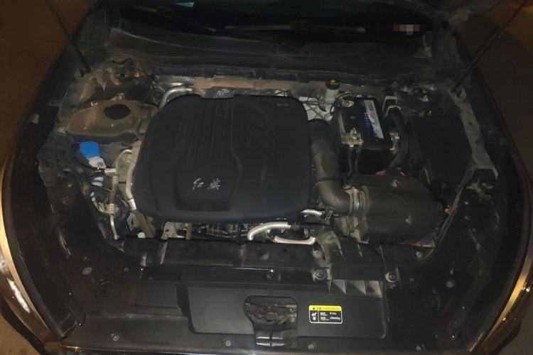 Used Hongqi H5 2022 Classic Model Facelift 1.5T DCT Qiyun Edition Engine Bay