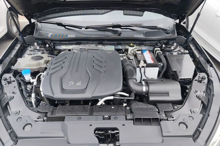 Used Hongqi H5 2022 Classic Model Facelift 1.5T DCT Qiyun Edition Engine Bay