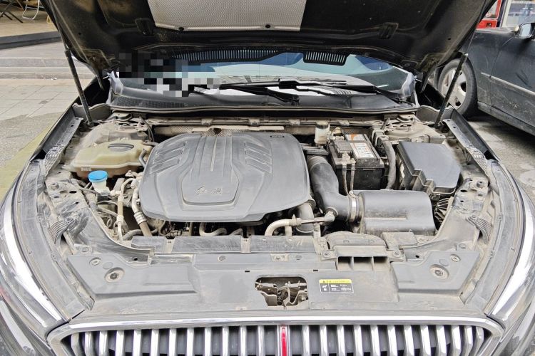 Used Hongqi H5 2022 Classic Model 1.8T Automatic Smart Connect Flagship Edition Engine Bay
